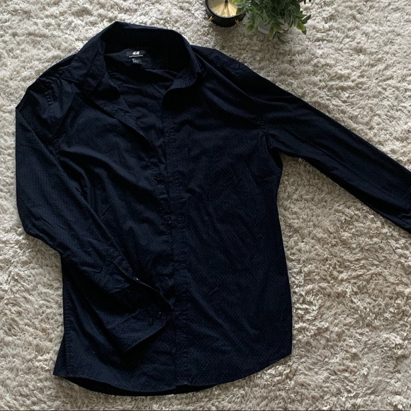 H&M Other - Men’s H&M Lightweight Button Down